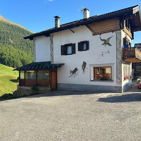 Hotel Aquila Livigno Exterior foto